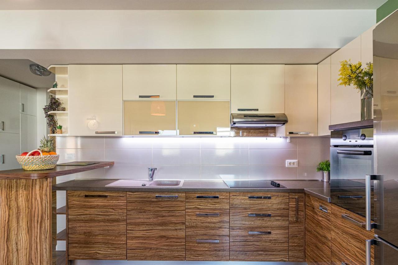 Lovely Istrian Apartment With A Private Swimming Pool And A Charming Garden Banjole Eksteriør billede