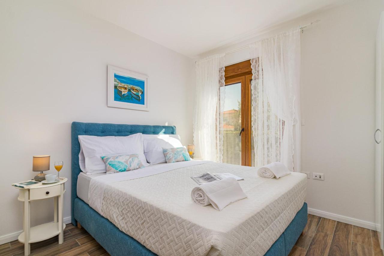 Lovely Istrian Apartment With A Private Swimming Pool And A Charming Garden Banjole Eksteriør billede