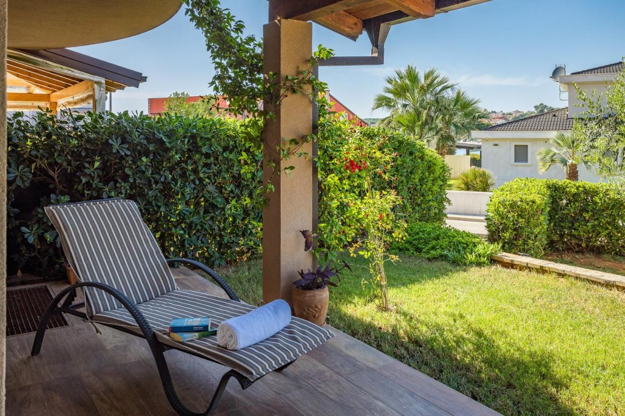 Lovely Istrian Apartment With A Private Swimming Pool And A Charming Garden Banjole Eksteriør billede